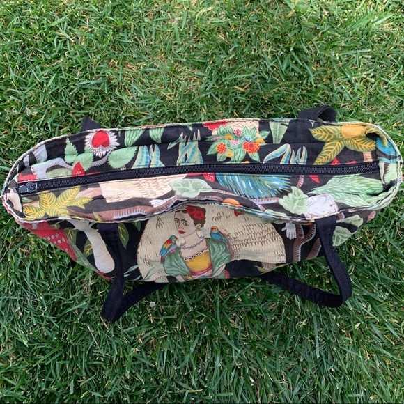 Frida Khalo Tote Bag - Picture 5 of 8